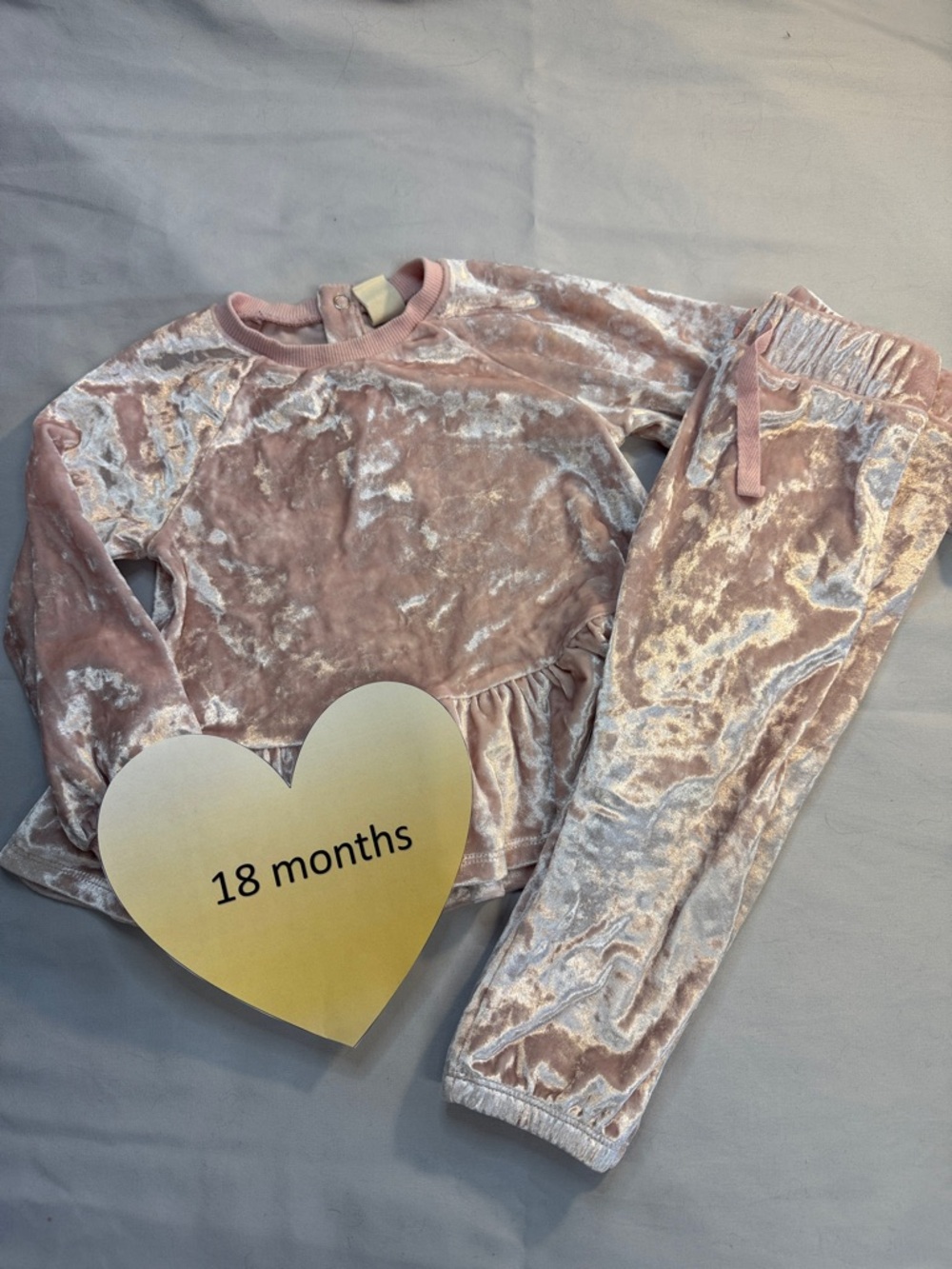 Tucker + Tate - 2 piece velour outfit. Size 18 months